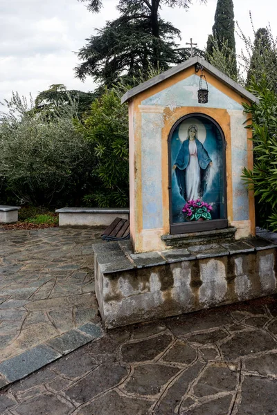 Italië Varenna Comomeer Een Heiligdom Het Centrum Van Stad — Stockfoto