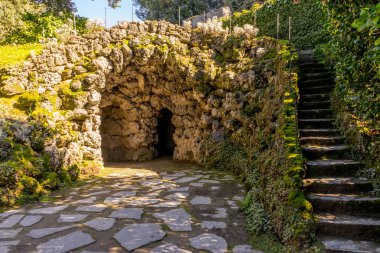 Avrupa, İtalya, Bellagio, Como Gölü, Tarihin Taş Duvarı