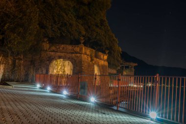 İtalya, Lecco, Como Gölü, Aşıklar geceleri Varenna 'da yürür