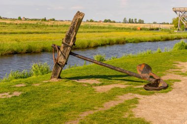 Hollanda, Zaanse Schans, eski bir çapa.