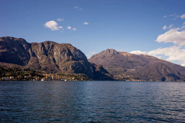 Europa Italia Lecco Lago Como Gran Cuerpo Agua Con Una —  Fotos de Stock