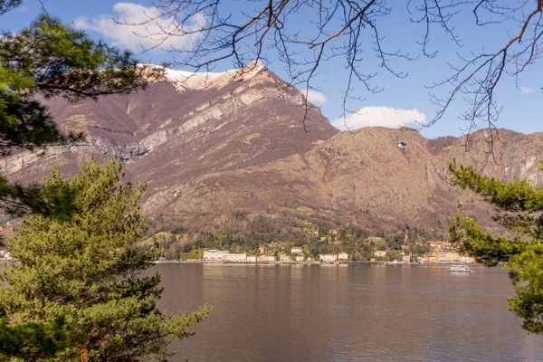 Europa Itália Bellagio Lago Como Lago Com Uma Montanha Fundo — Fotografia de Stock