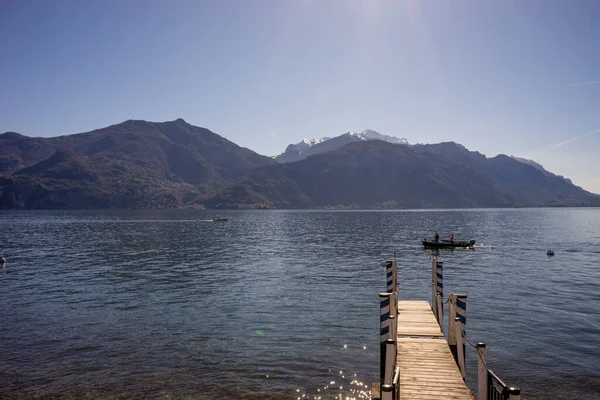 Itália Menaggio Lago Como Caminho Cais Madeira Para Praia Mar — Fotografia de Stock