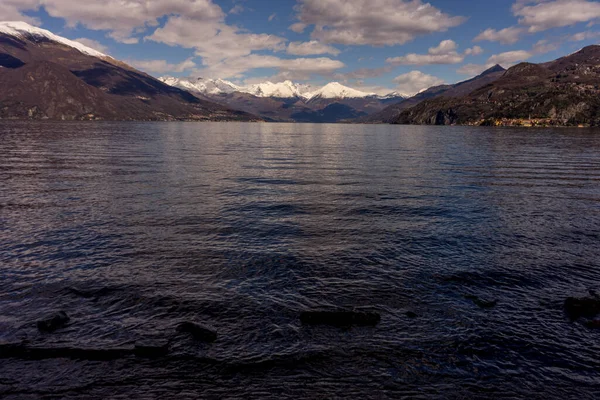 Italy Bellagio Lake Como Scenic View Snowcapped Mountains Blue Sky — 스톡 사진