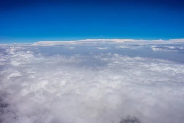 Wunderschöne Majestätische Wolken Blauen Himmel Aus Dem Flugzeug Spanien Europa — Stockfoto