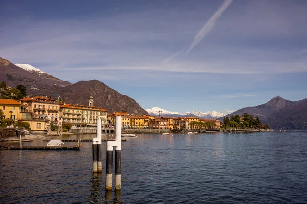 Italië Menaggio Comomeer Pier Aan Kade Aan Het Water — Stockfoto