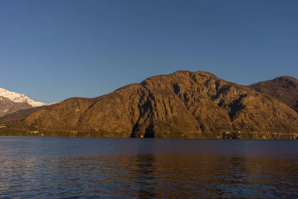 Європа Італія Леко Озеро Комо Велика Водойма Горою Задньому Плані — стокове фото