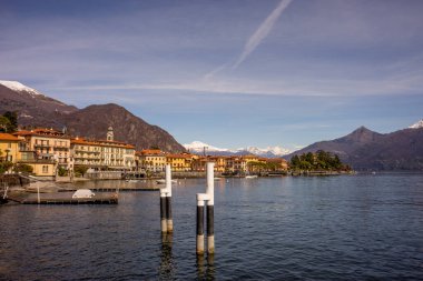 İtalya, Menaggio, Como Gölü, rıhtımda rıhtım