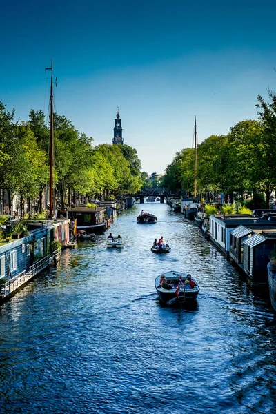 네덜란드 사우스 홀랜드 햄프셔 Inn Prinsengracht Canal Amidst Buildeses Clear — 스톡 사진