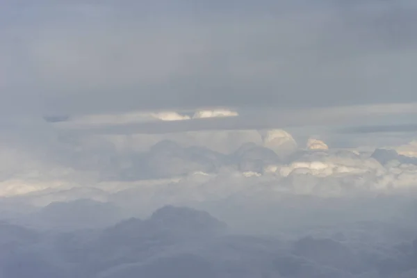 Vista Das Nuvens Janela Avião Grupo Nuvens Céu — Fotografia de Stock