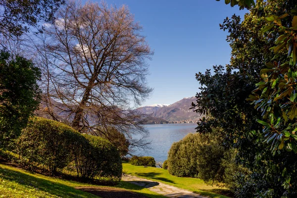 Europe Italy Bellagio Lake Como Scenic Overview Lake Clear Sky — 图库照片