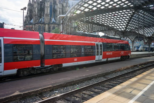 德国科隆 2018年5月21日 德国科隆的德国铁路车站与德国区域铁路车站的快照 — 图库照片