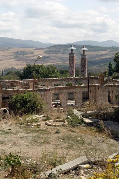 Azerbaijan, Shusha- September,16,2007.Ruins of city Shusha,Nagorno-Karabakh after the Armenian-Azerbaijan war. — Stock Photo, Image