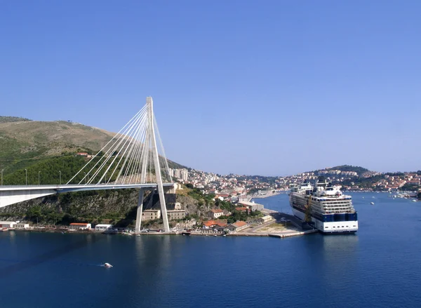 Brug in dubrovnik — Stockfoto