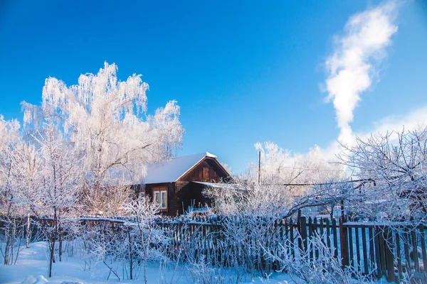 Дом зимних заморозков — стоковое фото