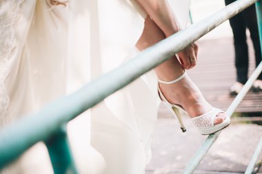 nişanlısı ile flört gelin