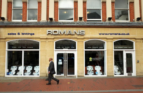 Romans Estate Agent — Stock Photo, Image