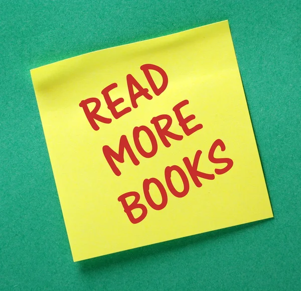 Czytaj więcej książek — Zdjęcie stockowe