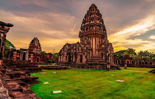 Landscape Phimai Historical Park Sunset Sky Landmark Nakhon Ratchasima Thailand — Stock Photo, Image