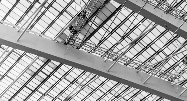 Dach Und Kunststoffoberlichter Des Gebäudes Kuppeloberlichter Aus Transluzenten Polycarbonatplatten Innenarchitektur — Stockfoto