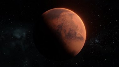 Mars gezegeni, yıldızların arka planında uzayda dönüyor. Mars kızıl gezegeninin 4K görüntüsünü yakınlaştır. 3D gezegenin yarısı güneşle aydınlandı.