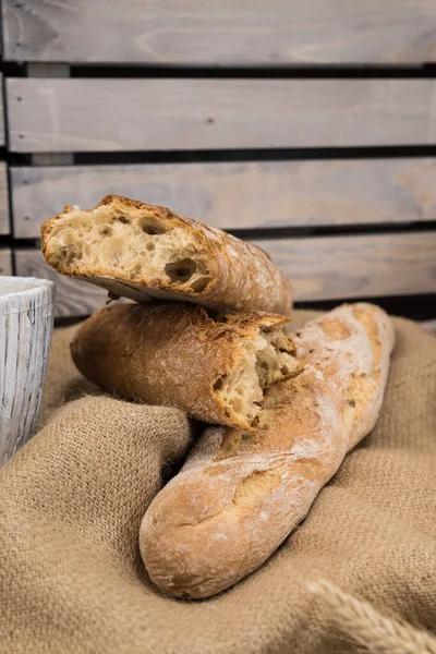 味道鲜美的全麦面包 — 图库照片