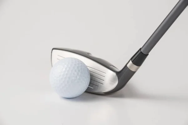 Golfclub Bal Witte Achtergrond — Stockfoto