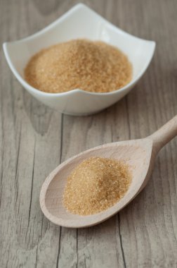 Beyaz kase kahverengi şeker kamışı 