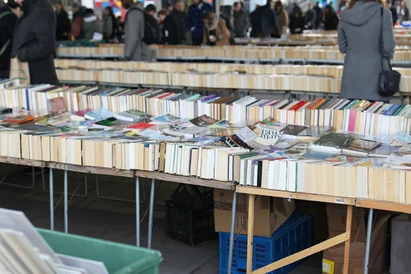 Second hand books sale — Stock Photo, Image