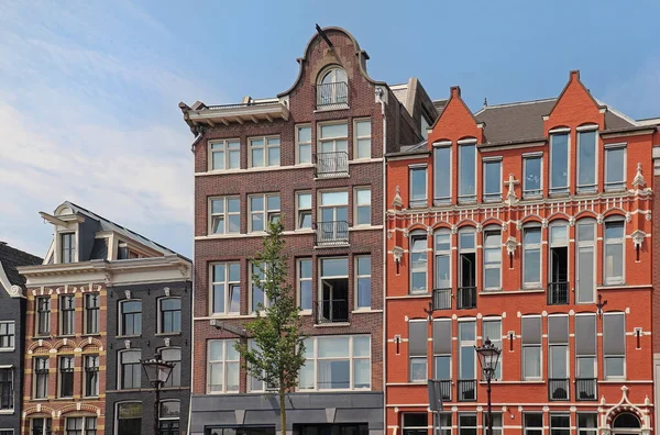 Woningbouw Amsterdam Met Kleurrijke Bakstenen Gevels — Stockfoto