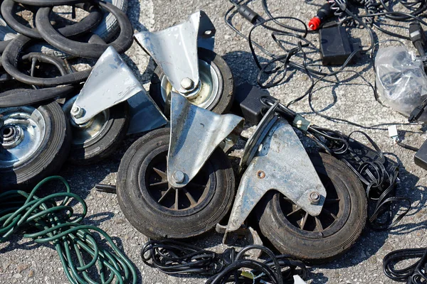 Mess Caster Wheels Other Transportation Industry Equipment Dirty Floor — Zdjęcie stockowe