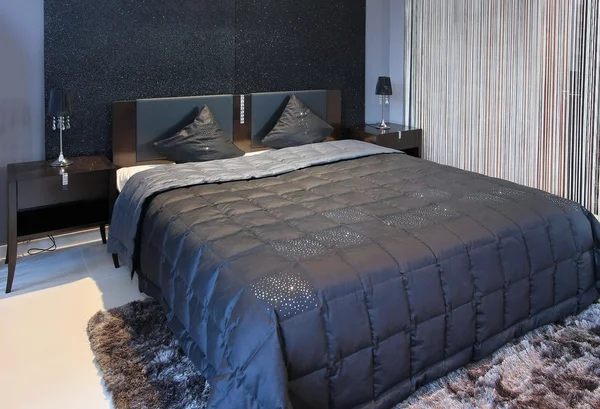 Блестящая спальня — стоковое фото