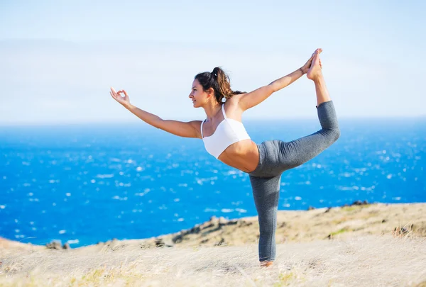 Mujer Yoga —  Fotos de Stock