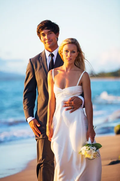 Beautiful Wedding Couple — Stock Photo, Image