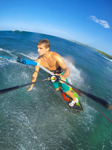 Kitesurfing — Stock Photo, Image