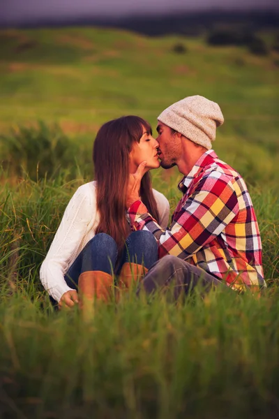 Young Couple in Love — Stock Photo, Image