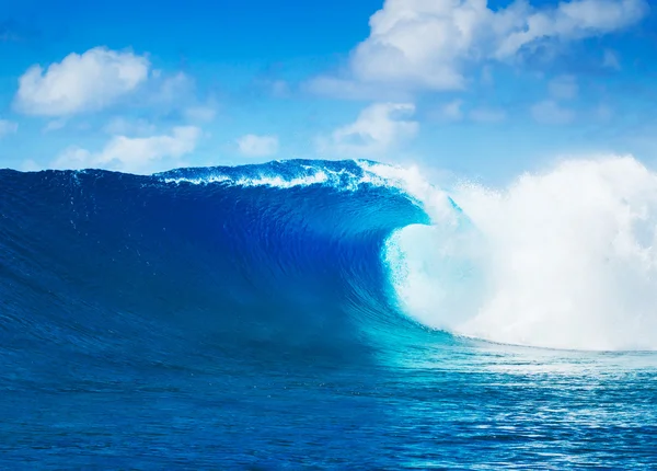 Onda azul do oceano — Fotografia de Stock