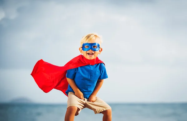 Super bohater dzieciak — Zdjęcie stockowe