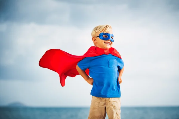Super héroe niño — Foto de Stock