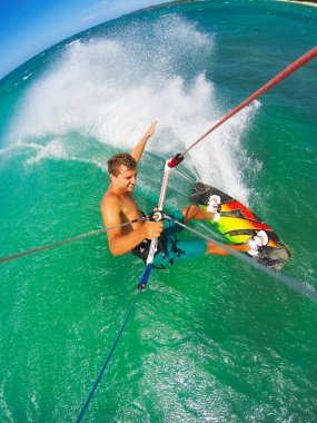Aşırı spor, Kiteboarding