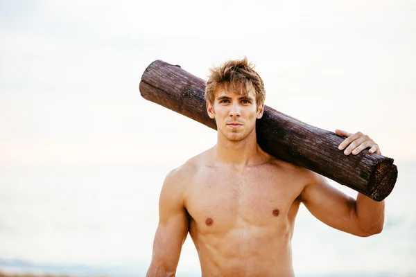 Männliche Sportler beim Training im Freien — Stockfoto