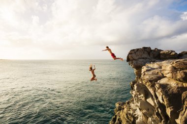 Yaz eğlencesi, Cliff atlama 