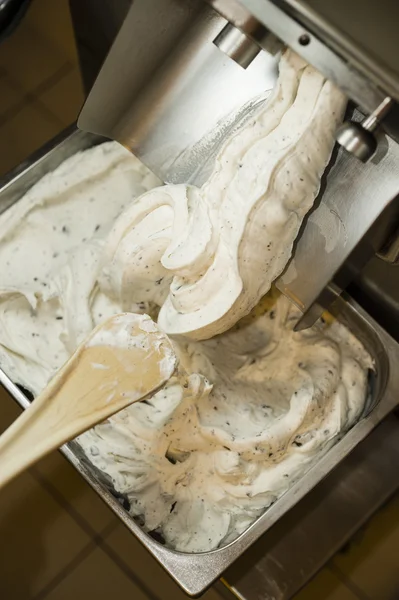 アイスクリームの準備 — ストック写真