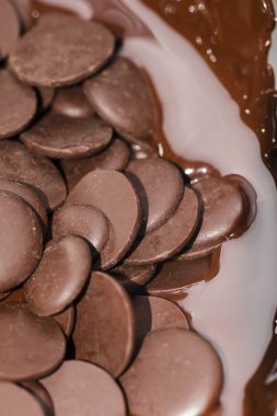 Zanaat çikolata bar hazırlanması için malzemeler 