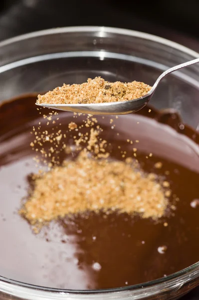 Składniki do przygotowania rzemieślniczych czekolady — Zdjęcie stockowe