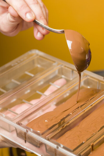 Ингредиенты для приготовления кустарного шоколада
 