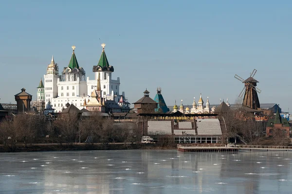 El Kremlin de Izmaylovsky Imágenes de stock libres de derechos