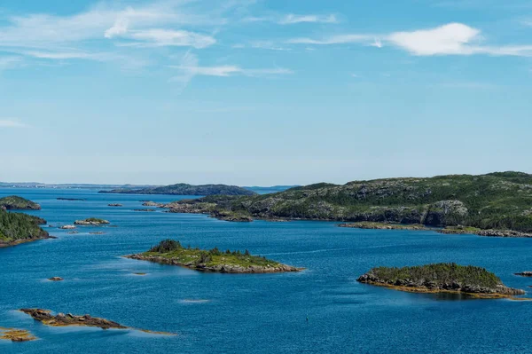 Engebeli Newfoundland Kıyı Şeridi Adalar Koylarla Dolu — Stok fotoğraf