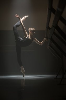 Çift Kişilik Oda Tek balerin