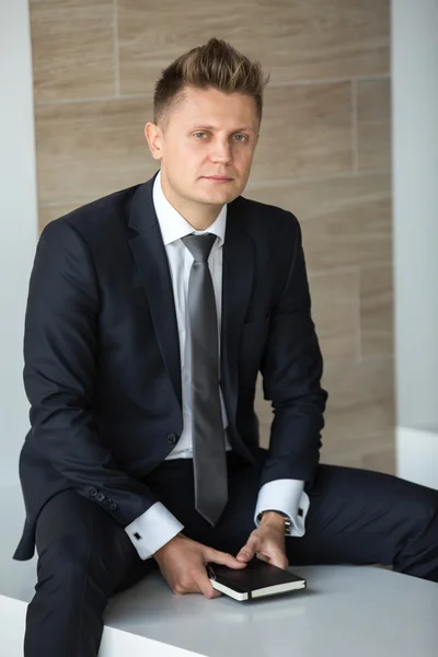 Man in a suit — Stock Photo, Image